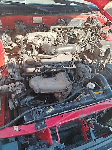 спидометр: Продам автомобиль хэтчбек (5 дверей), красный цвет кузова. Кузов и — 6