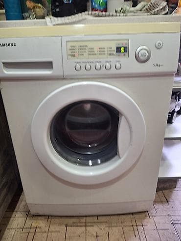 Стиральная машина Samsung, б/у, фронтальная загрузка. в очень хорошем