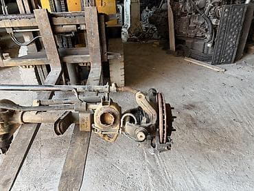 Унаа тетиктери: Алдыңкы Көпүрө Jeep 2002 г., Колдонулган, Оригинал, Германия — 2