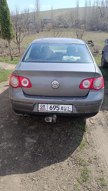 Volkswagen: Volkswagen Passat: 2005 г., 2 л, Автомат, Бензин, Седан — 5