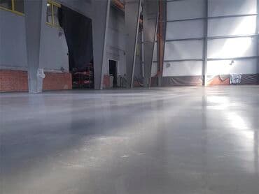 Терезелер жана комплектөөчүлөр: Стяжка, Монолит, Колонналар Кепилдиги, Акысыз консультация, Монтаждоо 6 жылдан ашык тажрыйба — 10