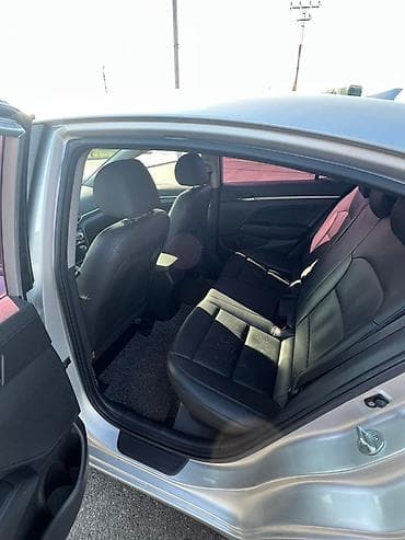 Hyundai Avante: 2019 г., 1.6 л, Автомат, Бензин, Седан at lalafo.kg Hyundai Avante: 2019 г., 1.6 л, Автомат, Бензин, Седан