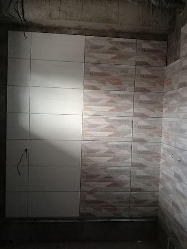 Окна на заказ: Укладка кафеля под ключ 🧱 👷‍♂️ Мастера с большим опытом 🔧 Работаем — 7