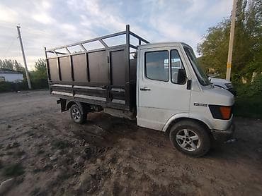 голиф 2: Mercedes-Benz T1: 1991 г., 3 л, Механика, Дизель, Бус — 2