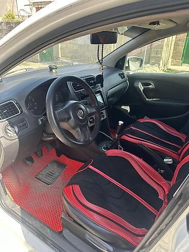 авто поло: Volkswagen Polo: 2014 г., 1.6 л, Ручные, Бензин, Седан — 7