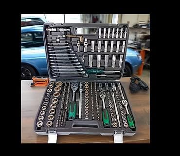 Набор инструментов в кейсе для авто- и слесарных работ, расширенной