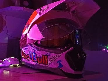 сары булун: Мотокроссовый/эндуро шлем с козырьком и очками - Тип: полноразмерный — 1