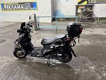 каска для мопеда: Скутер/мопед городского типа, тюнингованный для повседневной езды и — 2