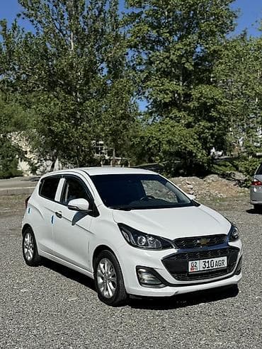 аварийный знак: Chevrolet Spark: 2021 г., 1 л, Автомат, Бензин, Хэтчбэк — 3