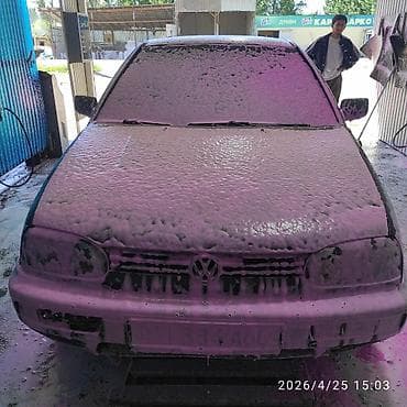 mazda 626 1998: Volkswagen Golf: 1993 г., 1.8 л, Механика, Бензин, Хэтчбэк — 5