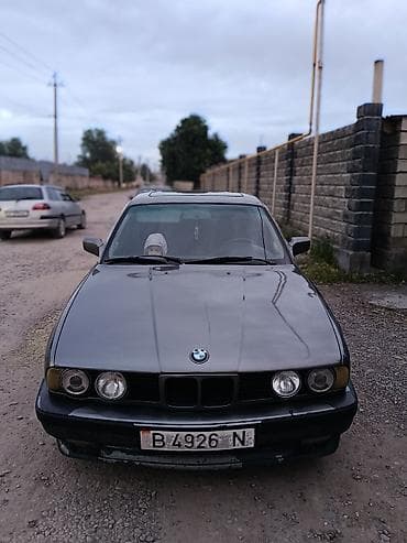 бемв е34: BMW 5 series: 1992 г., Механика, Седан — 2