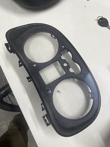 Щиток приборов Volkswagen 1997 г.