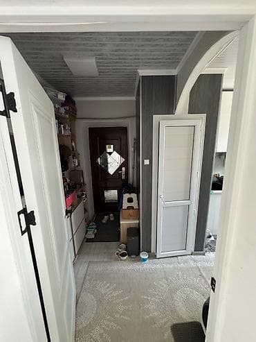 Квартиры: 2 комнаты, 35 м², Сталинка, 2 этаж, Евроремонт — 5