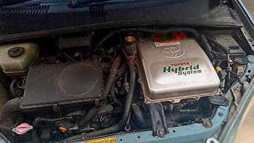 ню райс: Toyota Prius: 2001 г., 1.5 л, Вариатор, Гибрид, Лифтбек — 4