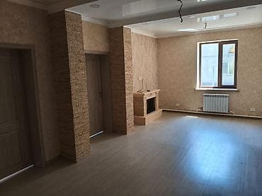 Үйлөр: Срочно сдаться дом! В хорошем районе с ремонтом — 1