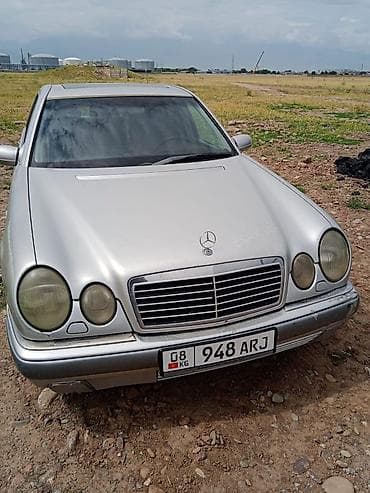 два авто: Mercedes-Benz E-Class: 1998 г., 2.8 л, Механика, Газ, Седан — 4