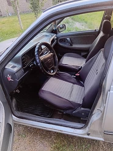 Транспорт: Daewoo Nexia: 2005 г., 1.5 л, Механика, Бензин, Седан — 5