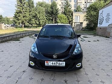обмен на малолетражку: Honda Jazz: 2008 г., 1.3 л, Вариатор, Бензин, Хэтчбэк — 3
