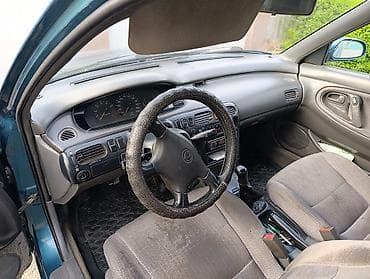 mazda 7: Mazda 626: 1993 г., 2 л, Бензин, Седан — 6