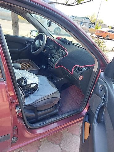 ford expedition: Ford Focus: 2002 г., 2 л, Автомат, Бензин, Универсал — 4