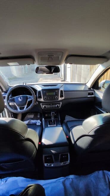 домкрат рекс: Ssangyong Rexton: 2018 г., 2.2 л, Автомат, Дизель, Внедорожник — 10