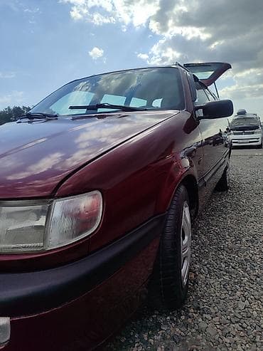 1995: Volkswagen Passat Variant: 1995 г., Механика, Бензин, Универсал — 2