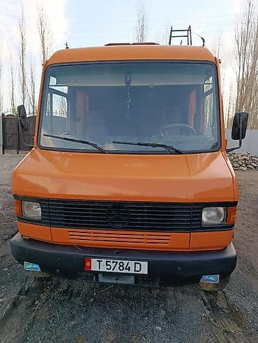 Продажа авто: Mercedes-Benz Vario: 1994 г., 4 л, Механика, Дизель — 2