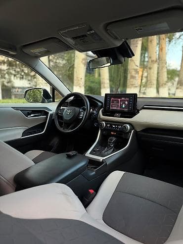 4х4 машина: Toyota RAV4: 2020 г., 2.5 л, Автомат, Гибрид, Кроссовер — 6