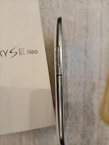 Samsung Б/у, 16 ГБ, цвет - Белый — 5