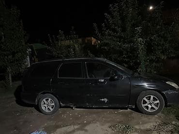 ford transit минивен: Ford Focus: 2004 г., 1.6 л, Механика, Бензин, Универсал — 1