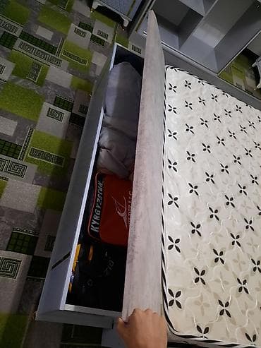 пос: Спальный гарнитур в современном стиле, цвет — светло‑серый с — 3