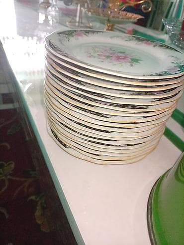 Ашкана үчүн башка товарлар: Набор столовых тарелок (разные декоры) - Материал: фарфор/керамика. - — 1