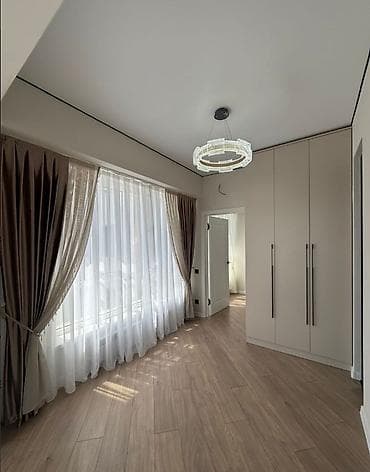 Недвижимость: 2 комнаты, 51 м², Элитка, Таш-Рабат ТРЦ Элитка, 5 этаж, Евроремонт — 1