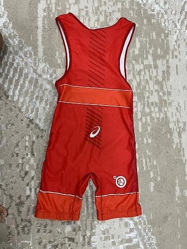 биксы одежда: Мужской спортивный костюм, S, Asics, Новый, цвет - Красный, Самовывоз — 2