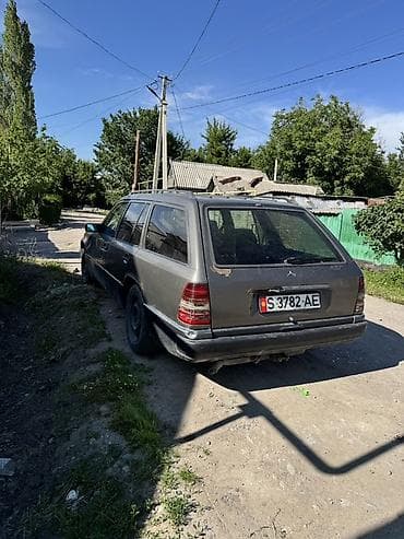 кузов 124: Mercedes-Benz W124: 1988 г., 2.5 л, Механика, Дизель, Универсал — 3