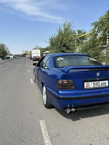 e 303: BMW 3 series: 1992 г., 2.8 л, Механика, Бензин, Седан — 3