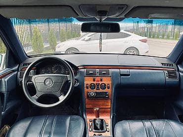 мотор 2103: Mercedes-Benz E-Class: 1997 г., 2.3 л, Механика, Бензин, Седан — 5