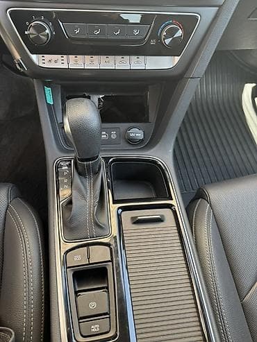 hyundai gran: Hyundai Sonata: 2022 г., 2 л, Автомат, Газ, Седан — 8