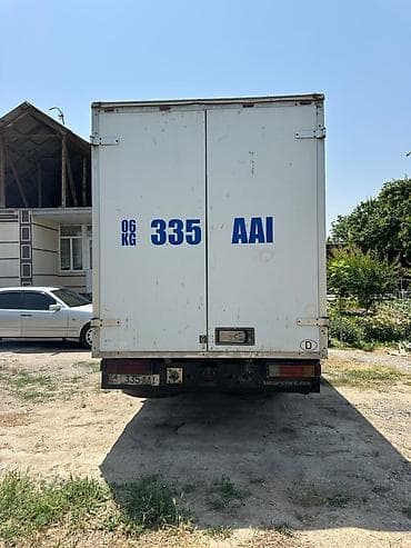byd e5: Грузовик, Mercedes-Benz, Дубль, 6 т, Б/у — 2