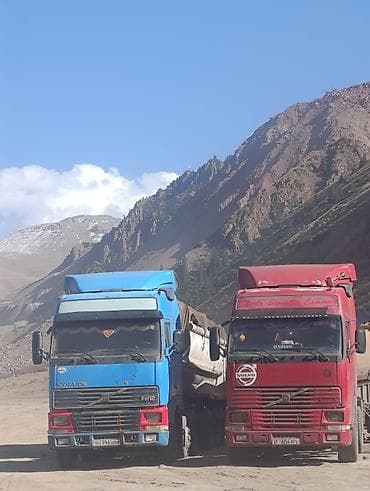 машина вольво: Тягач, Volvo, Без прицепа — 4