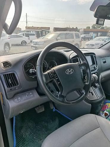 ош старекс: Hyundai Grand Starex: 2018 г., 2.5 л, Автомат, Дизель, Минивэн — 10