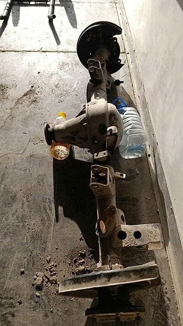 chevrolet tracker: Задний Мост Mitsubishi 1995 г., Б/у, Оригинал — 2