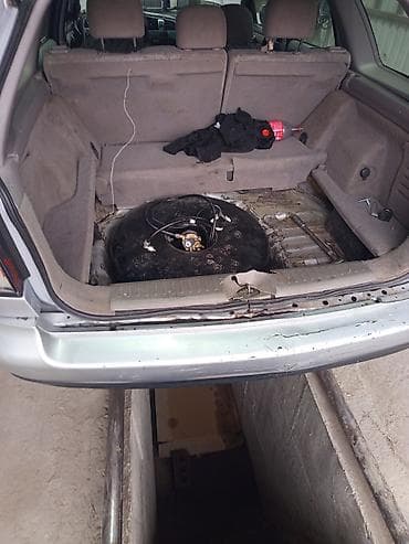 m5 e60: Nissan Primera: 2001 г., 1.8 л, Механика, Газ — 5