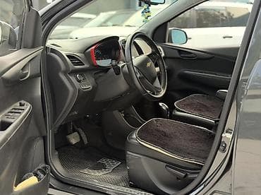 куда: Chevrolet Spark: 2019 г., 1 л, Автомат, Бензин, Хэтчбэк — 5