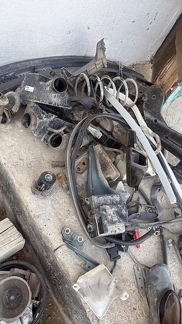 оригинальные: Автозапчасти Mazda — разбор Предлагается комплект различных — 2