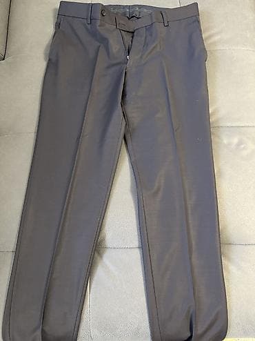 военный костюм: Состояния: Носил всего один раз, костюм в идеальном состоянии Состав — 5