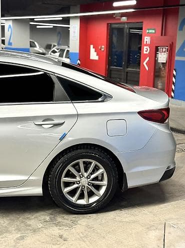 step 2: Hyundai Sonata: 2019 г., 2 л, Автомат, Газ, Седан — 6