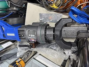 Электрический гидравлический инструмент для обжима/резки арматуры и