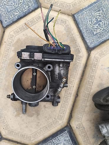 Комплект б/у запчастей для бензинового двигателя: Субару бл5 - — 2