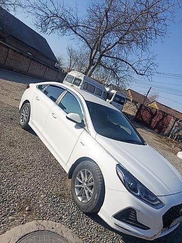 h 100: Hyundai Sonata: 2021 г., 2 л, Автомат, Газ, Седан — 4